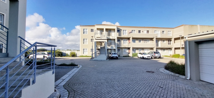 To Let 2 Bedroom Property for Rent in Melkbosstrand Central Western Cape